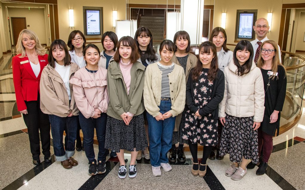 ELI Chiba University Nursing Students at Capstone College of Nursing