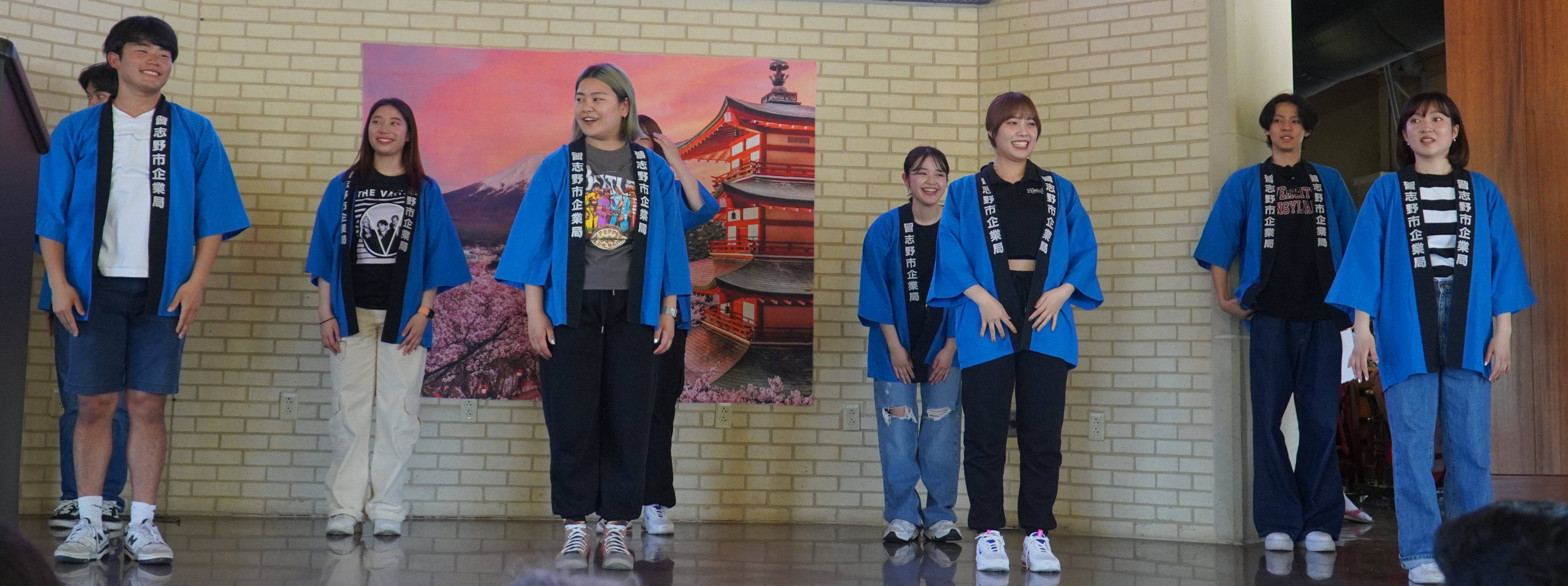 ELI Students Performing at Sakura Festival